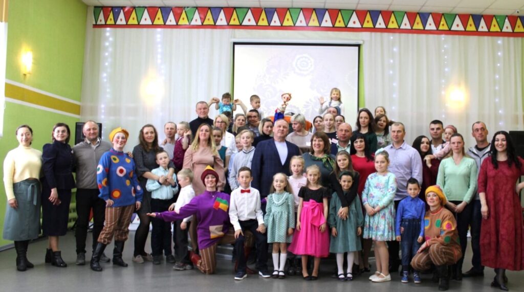Семейное шоу «Счастливы вместе»  пройдет в Приморском района